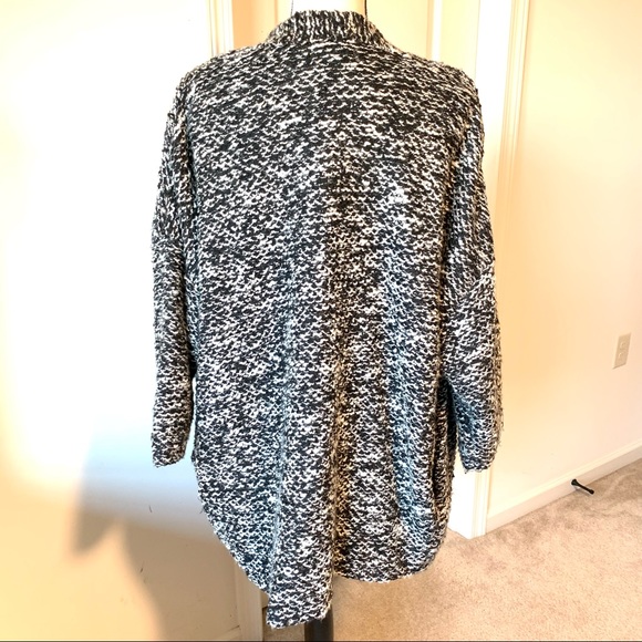 BLACK RAINN Cozy Tweed-Like Fuzzy Oversized Open Cardigan Coat—SZ. Medium - Picture 6 of 15